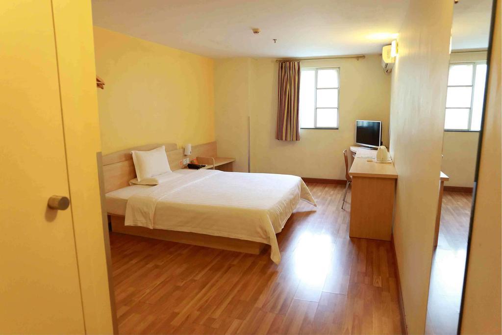 7Days Inn Heyuan Cultrual Palace Renren Le Ruang foto