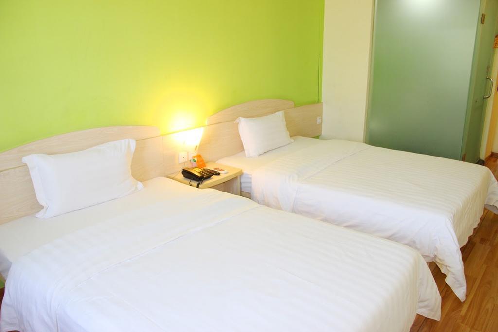 7Days Inn Heyuan Cultrual Palace Renren Le Bagian luar foto