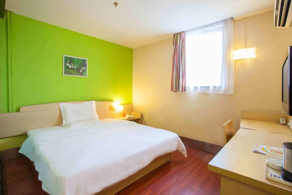 7Days Inn Heyuan Cultrual Palace Renren Le Ruang foto